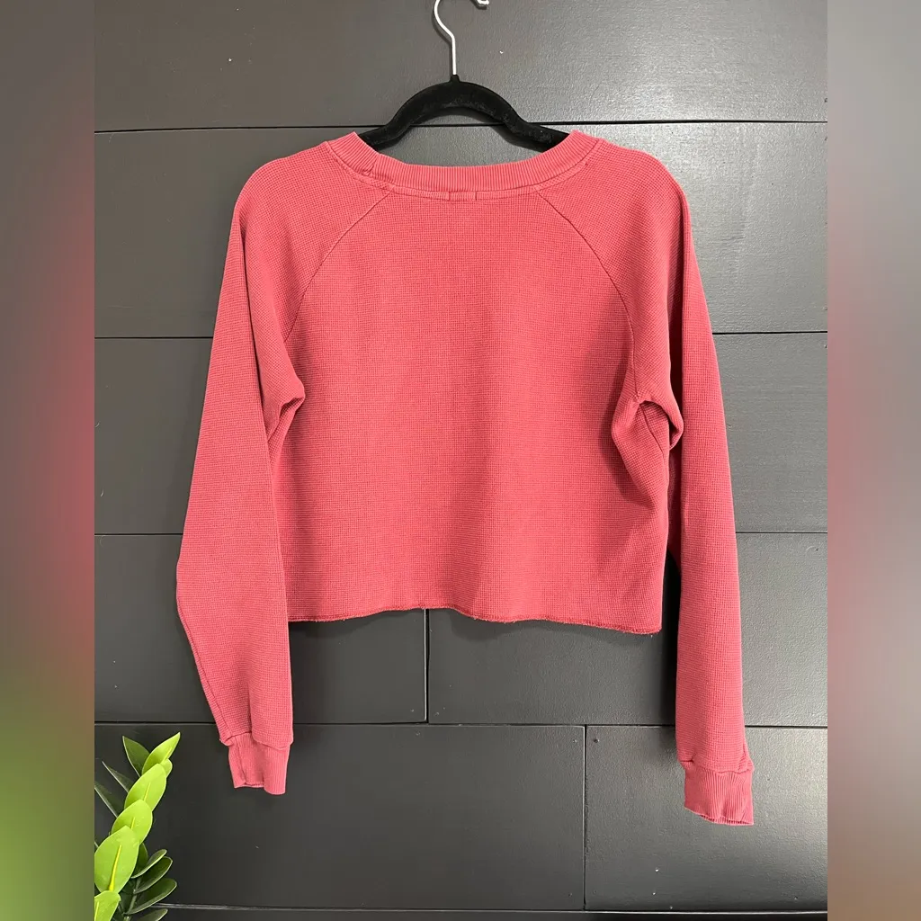 BRANDY MELVILLE John GALT Burgundy Pullover Thermal Shirt One Size EUC - Image 2