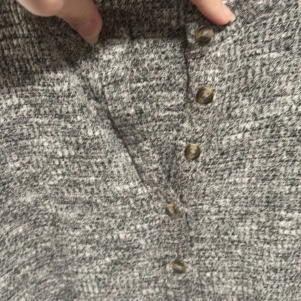 American Eagle Plush Long Sleeve Henley Shirt Size Small - Image 3