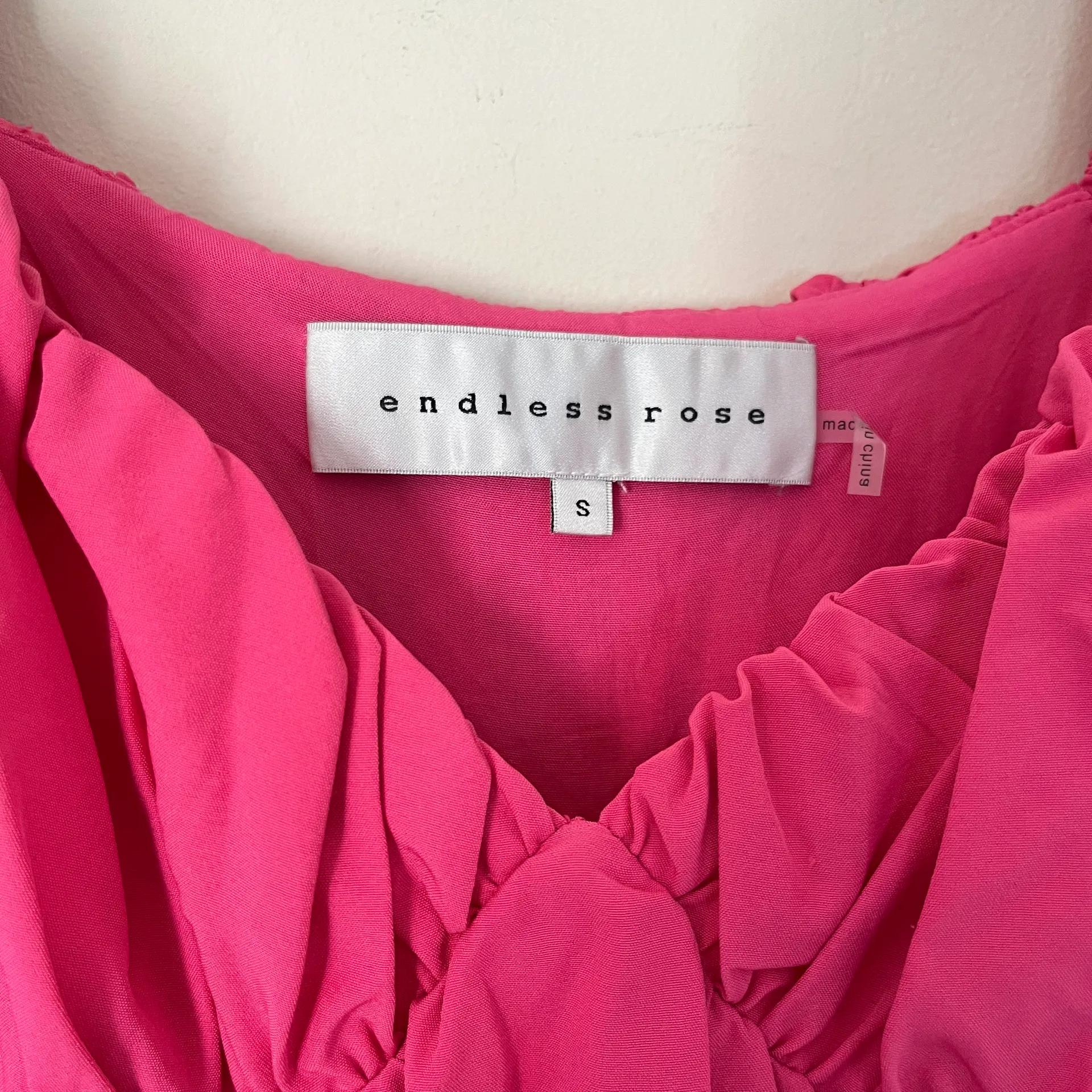 Tiered Cotton Ruffle Sleeve V-Neck Mini Dress Fuchsia Pink - Image 5