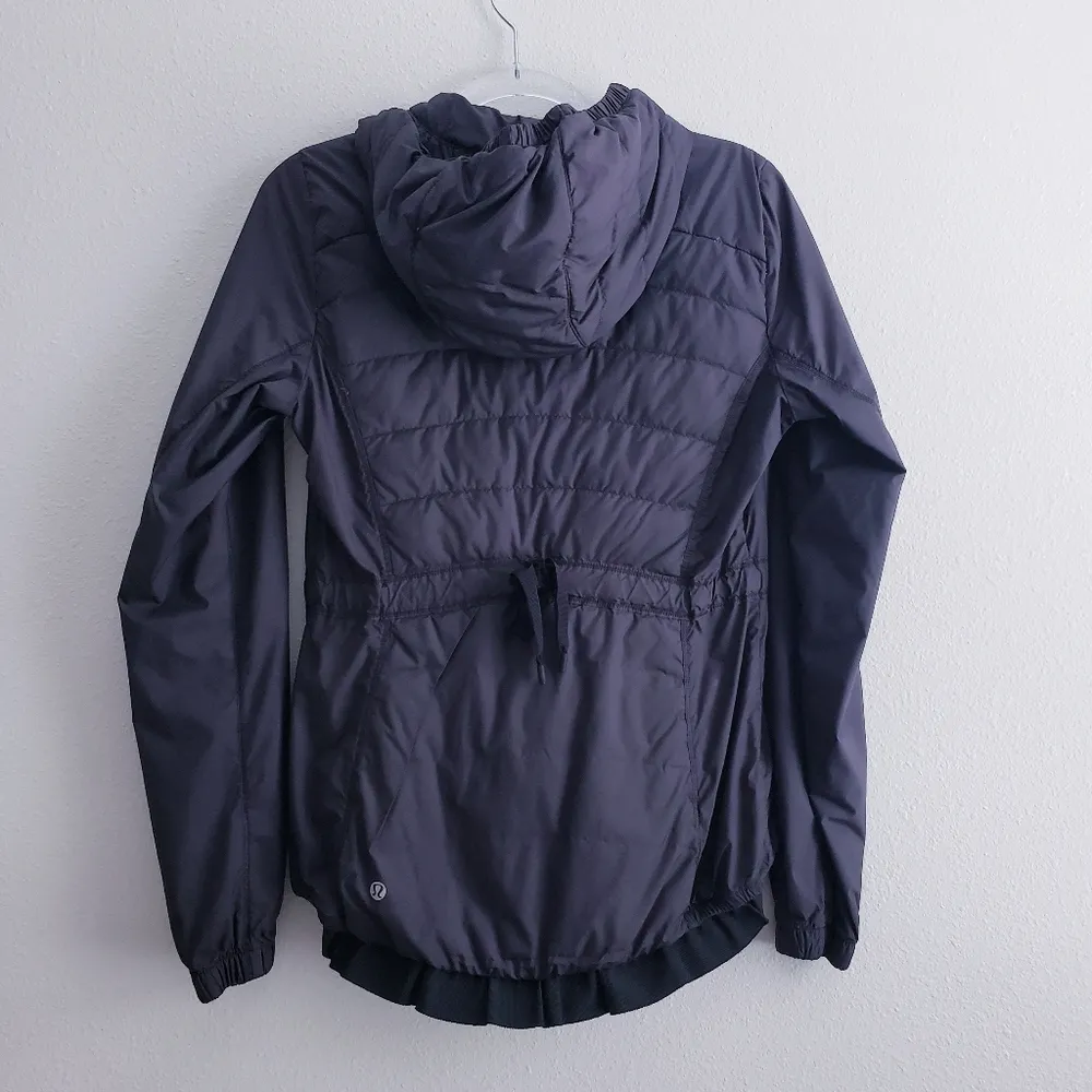 Lululemon Spring Fling Puffy Windbreaker Full Zip Jacket - Image 6