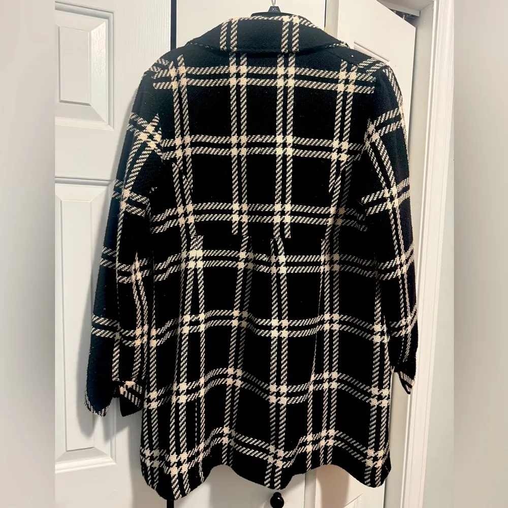 Apt 9 black white plaid pea coat XL - Image 3