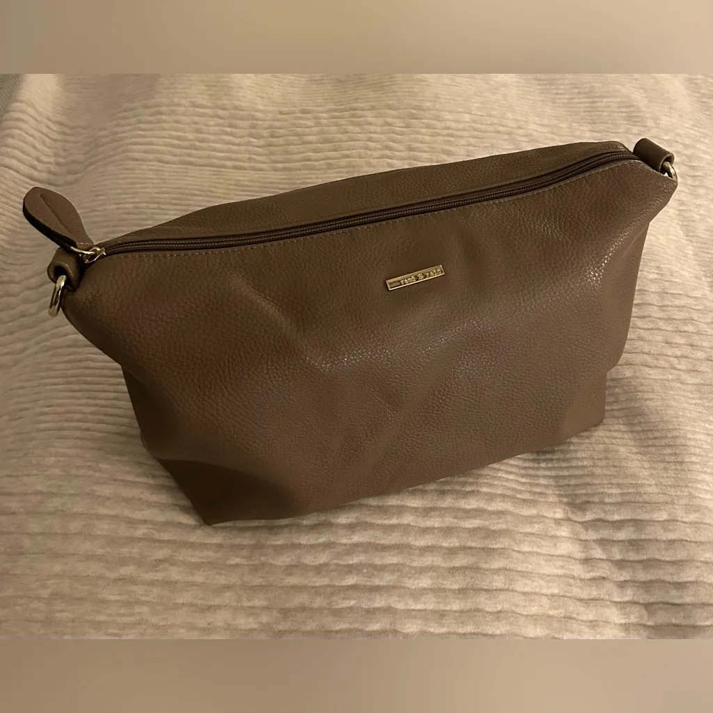 Remi Reid Departure Tote Security Pouch Insert‎ Brown - Image 9