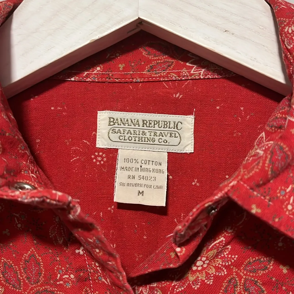 Banana Republic Safari & Travel Clothing Co. Red Bandana Floral Women's Size M - Image 2