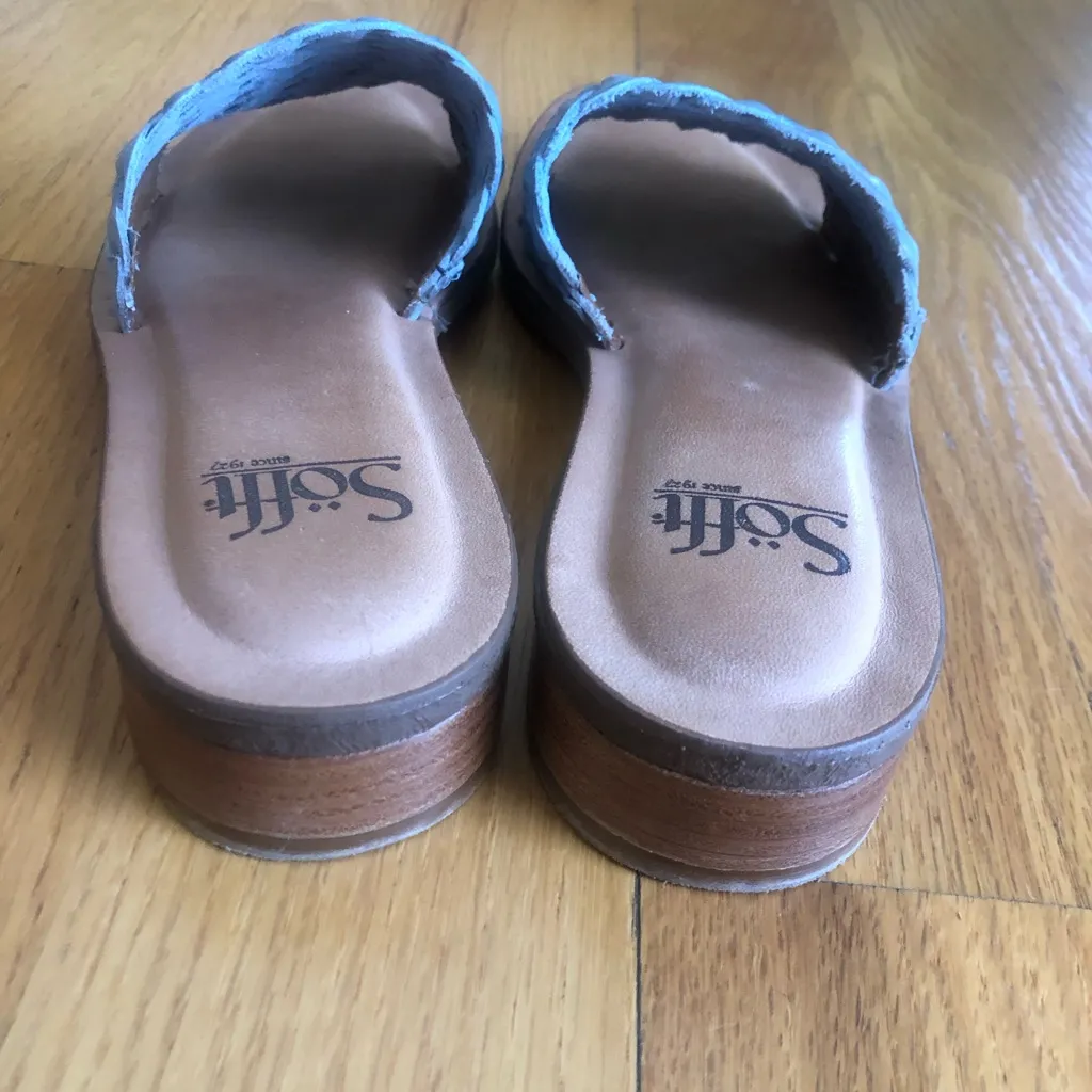 Women’s Sofft brand Ardee slide sandal Blue Size 7.5 - Image 4