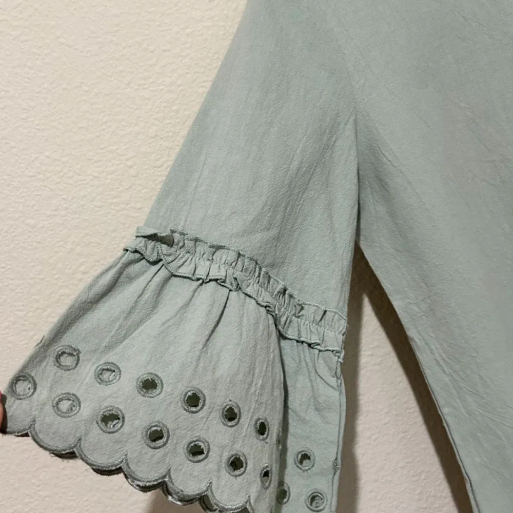 Hidden Alley Eyelet Bell Sleeves Top Womens Size M Gauze Cotton Sage Green‎ - Image 4