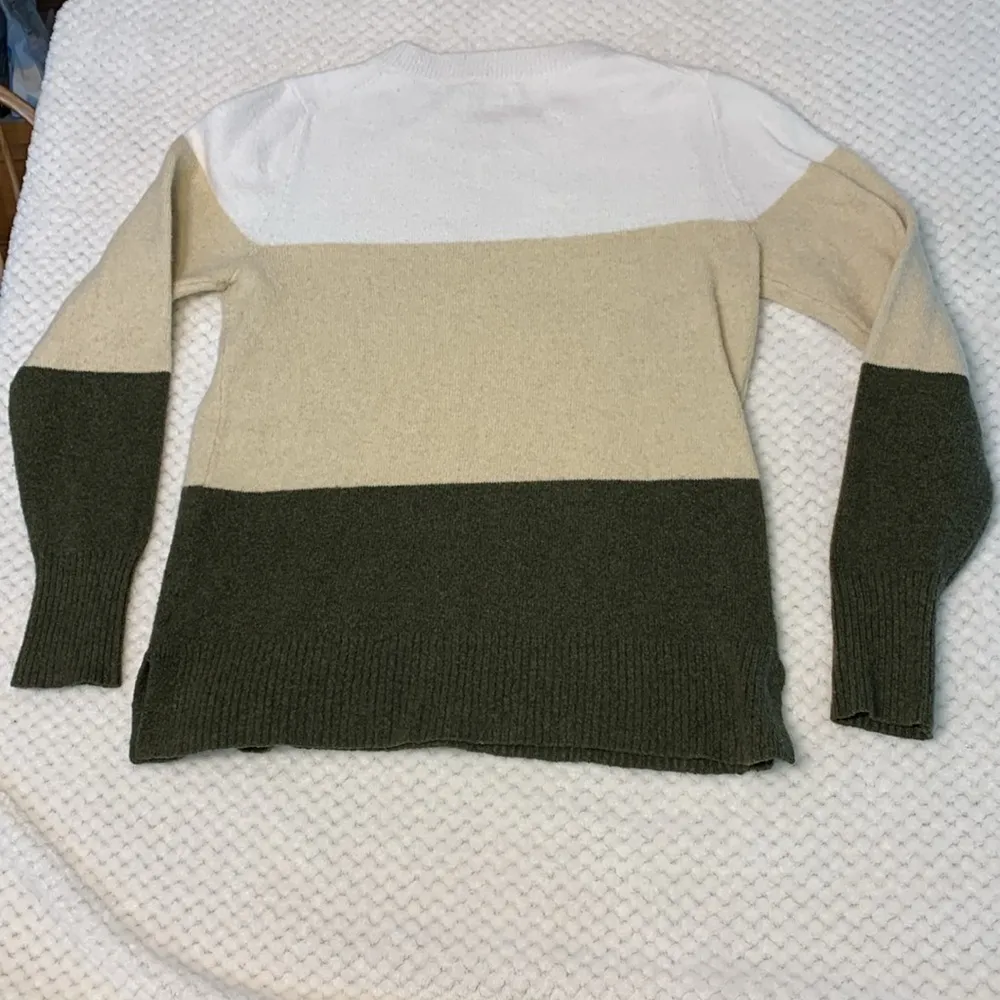 J Crew tri color extra soft sweater  sz S crew neck comfy casual cozy office - Image 7