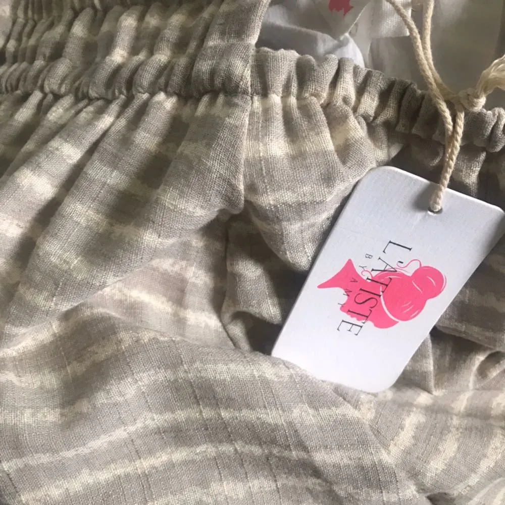 Low Cut Cutout Extra Flared Dress - Image 4