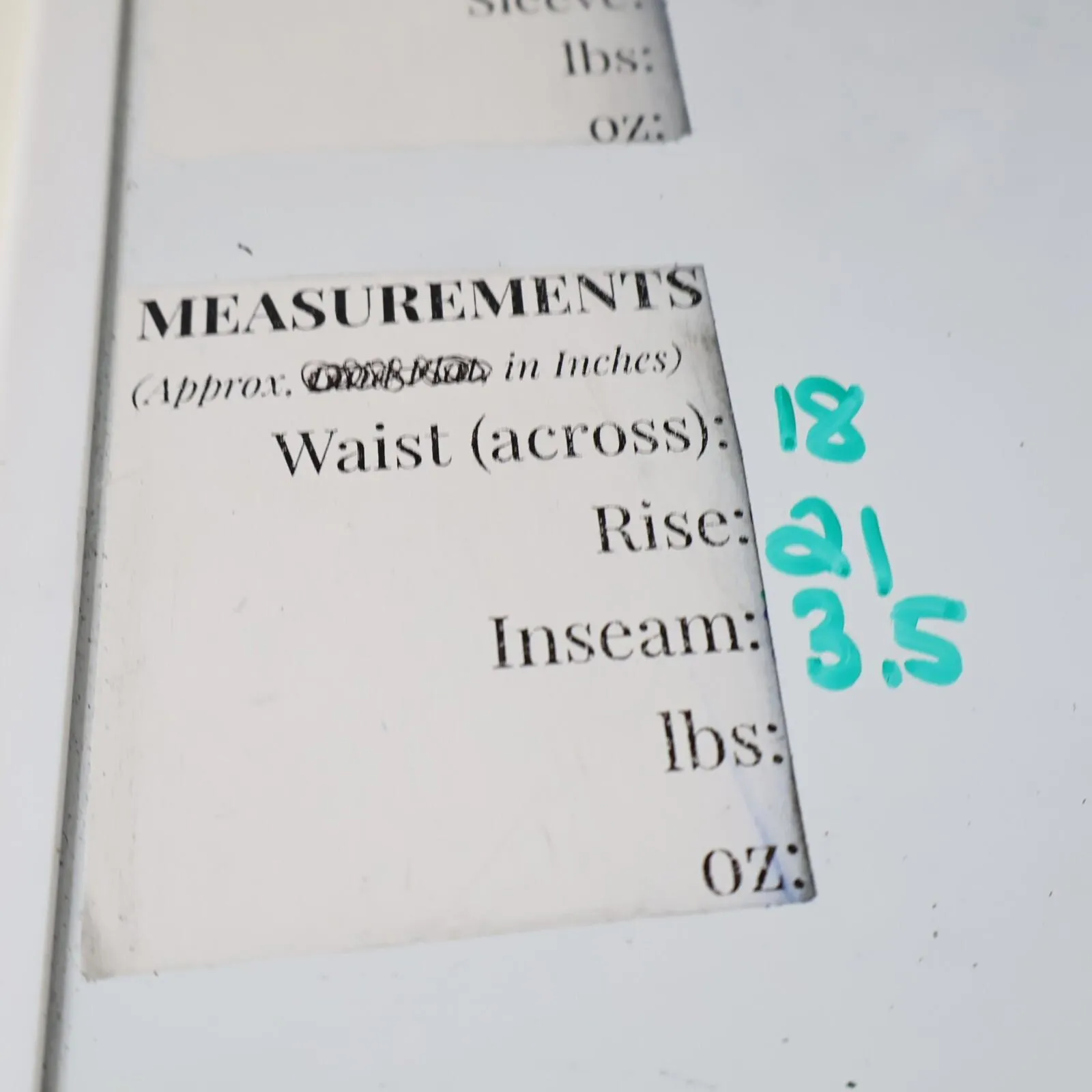 Indigo Blue Denim Maternity Short Bib Overalls Size M Farm Girl Stretch Casual‎ - Image 6