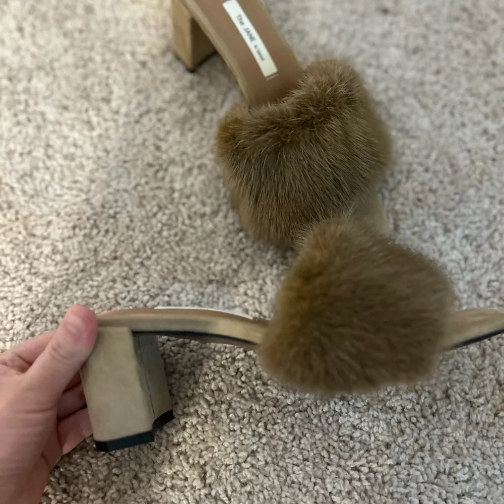 Elegant mink Fur mule. Size 7 Brown - Image 3