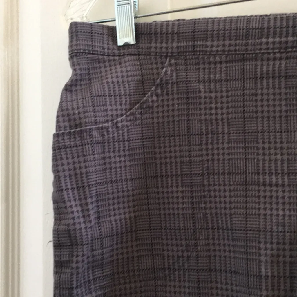 FINAL MARKDOWN Ladies white stag slacks petite medium - Image 2