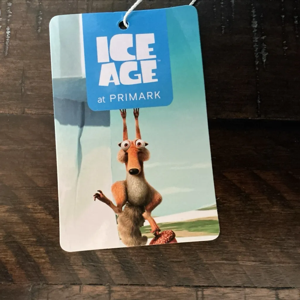 Primark Ice Age Character Cosmetic Bag - Image 5