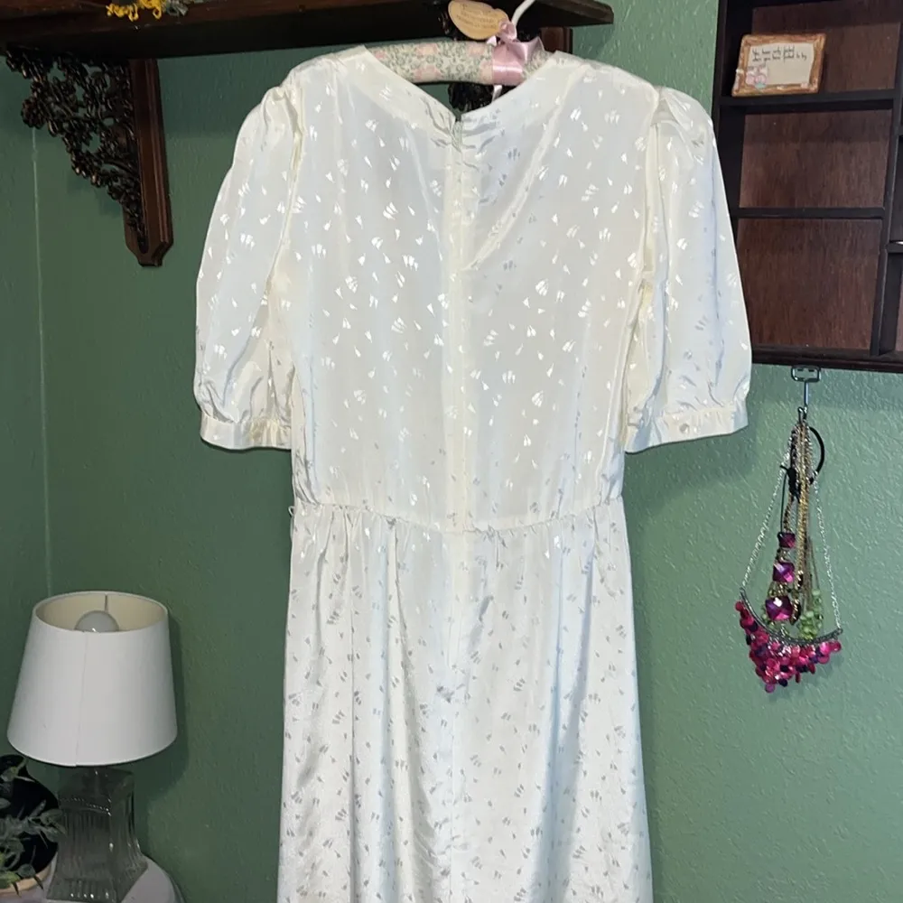 Vintage Modest Dress Tanner Cream • 50s • 1950s shirt dress vintage wedding Size 8 - Image 7