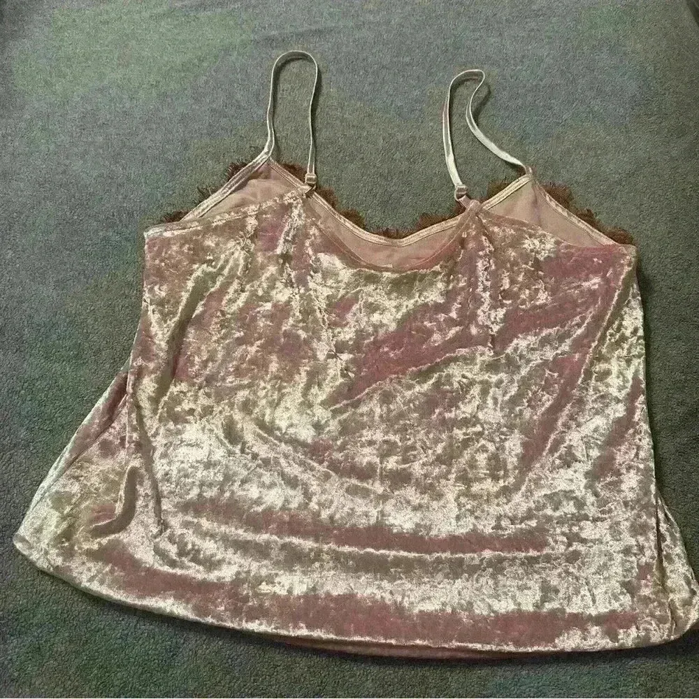 M Pink velvet with lace Deane camo fall, concert, boho Size M - Image 3