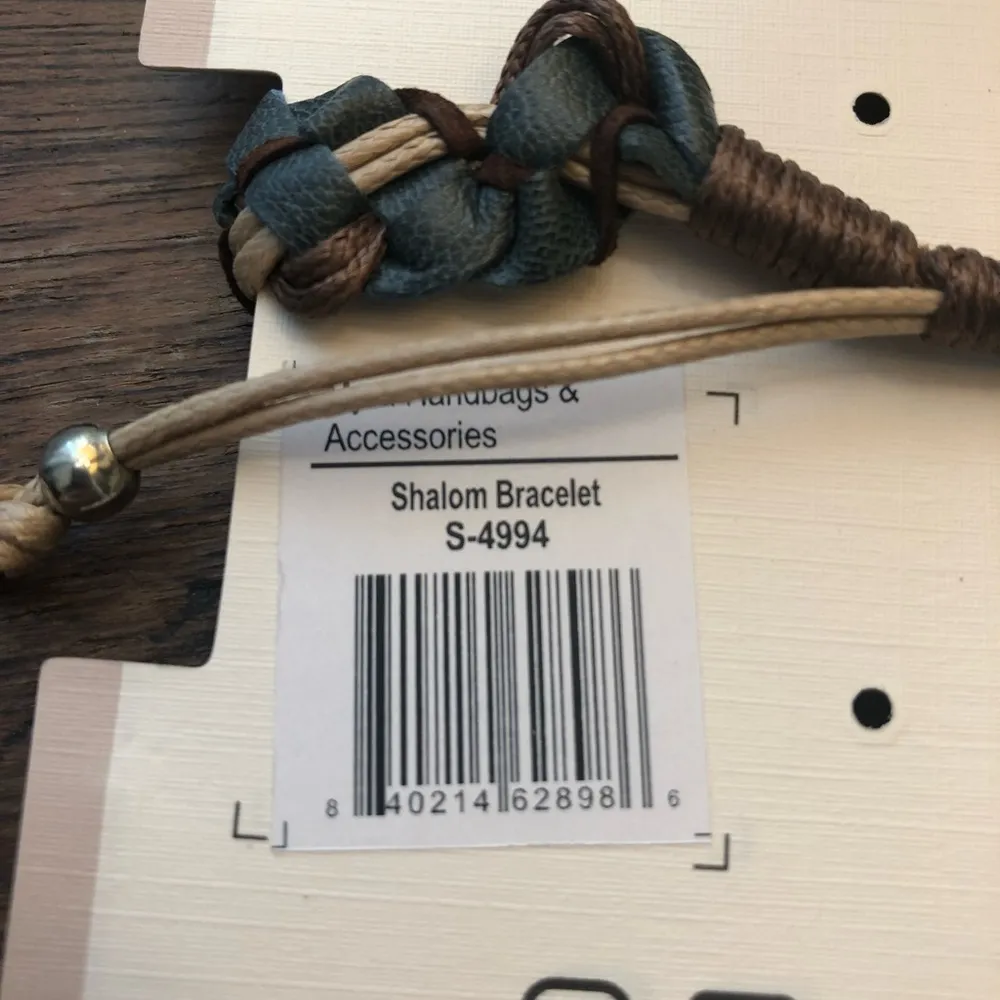 Myra leather braided bracelet - Image 4