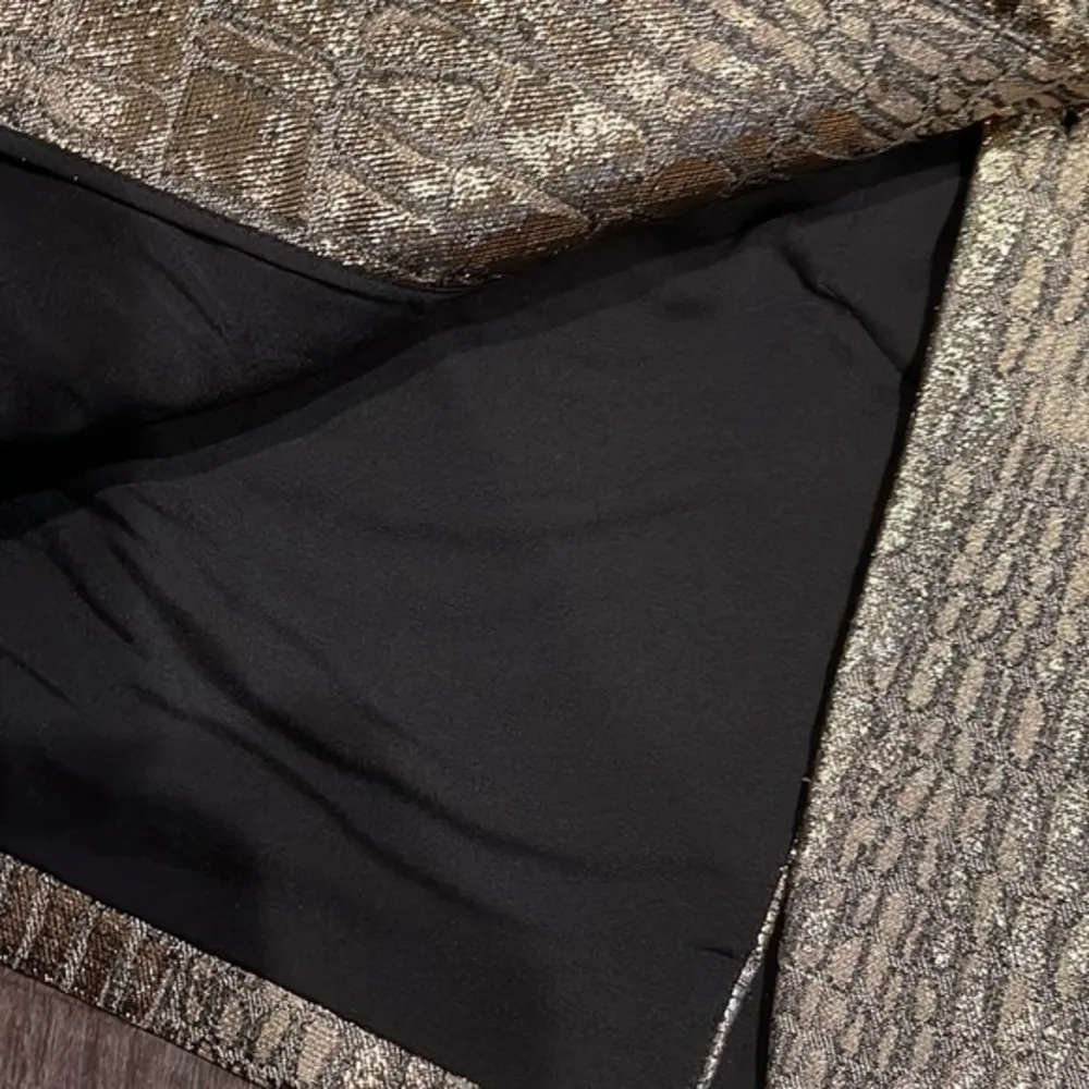 Diane von Furstenberg croc pattern gold Lame’ blazer - Image 9