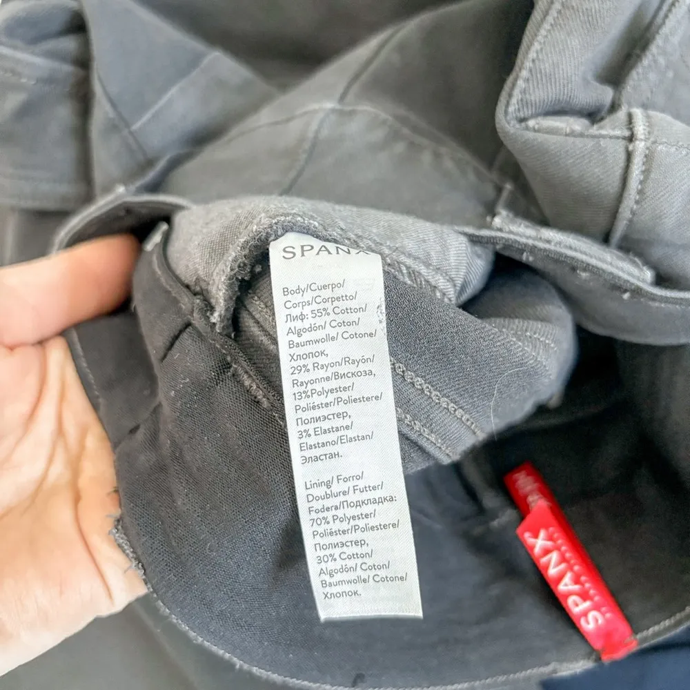 NEW Spanx Stretch Twill Ankle Cargo Pant - Image 7