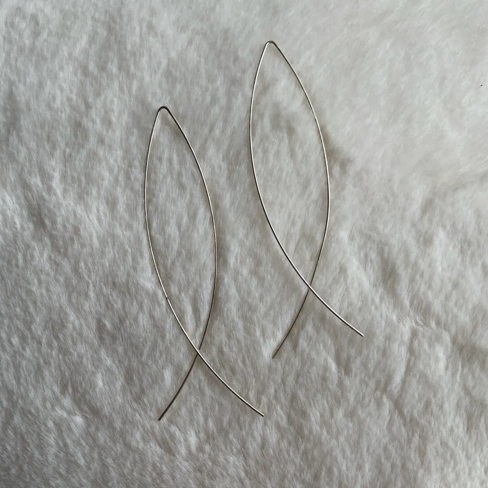 Minimalist Silver Pull - Image 8