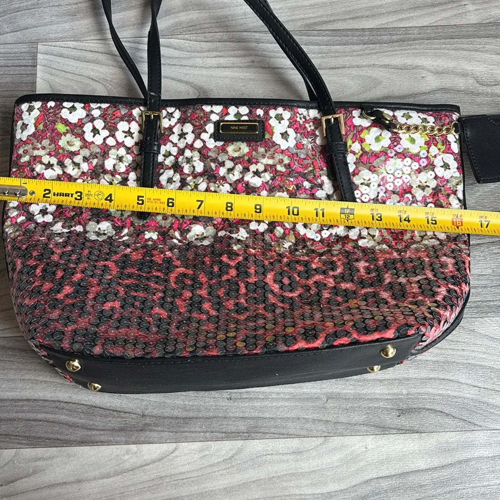 Nine West Floral Black and Pink Tote - Image 9