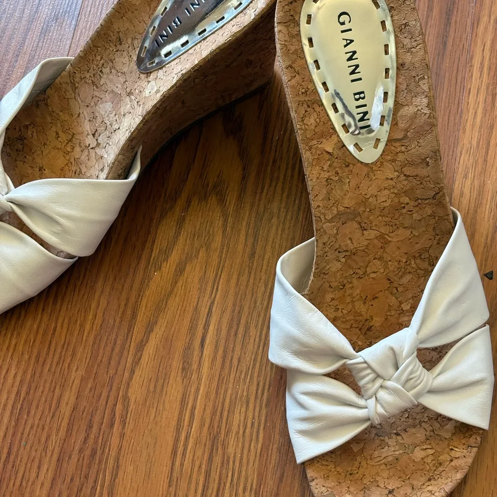 Gianni Bini White Knot Sandals - Image 11