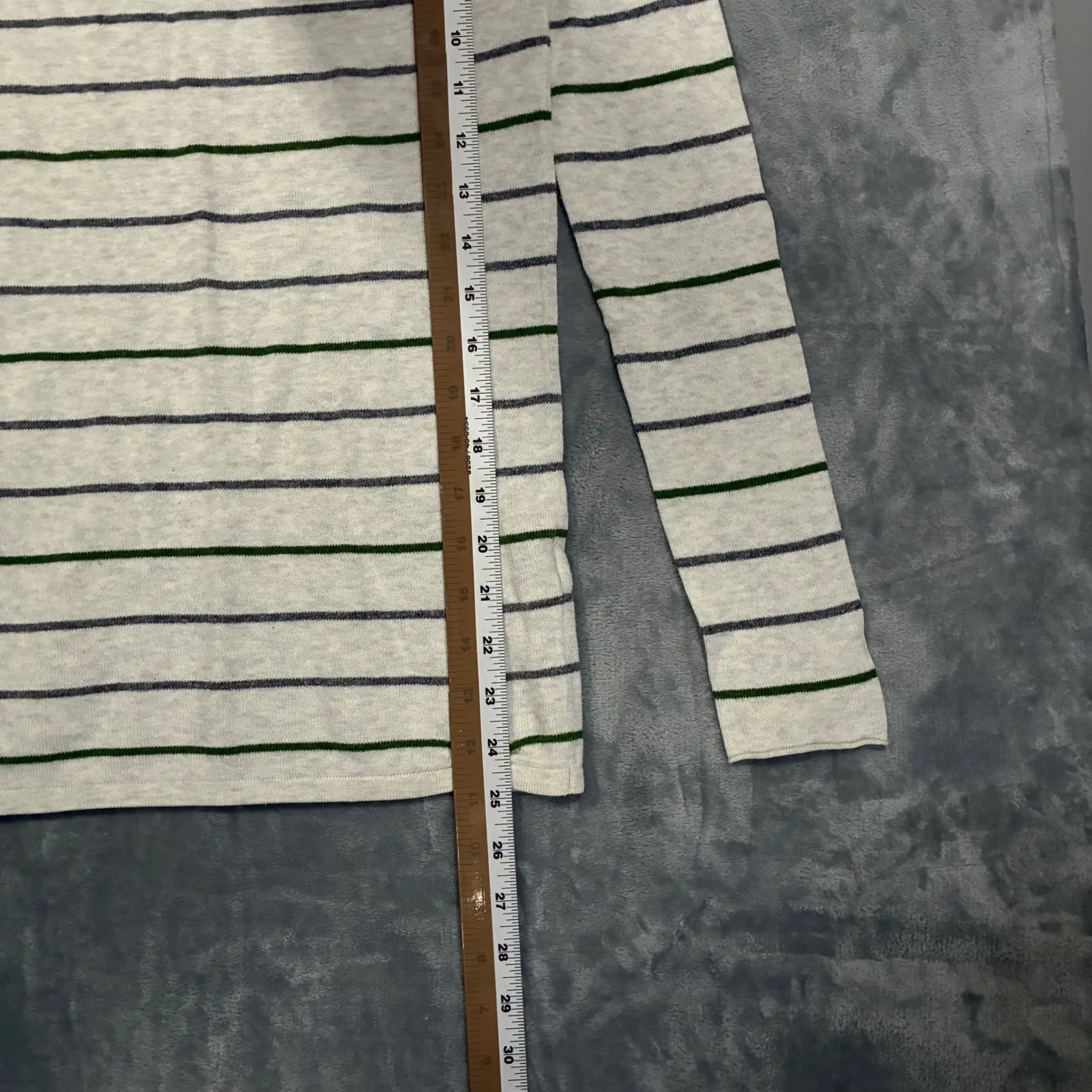 Abercrombie Fitch Striped Long Sleeve Sweater Top Women's XS Casual Everyday - Image 8