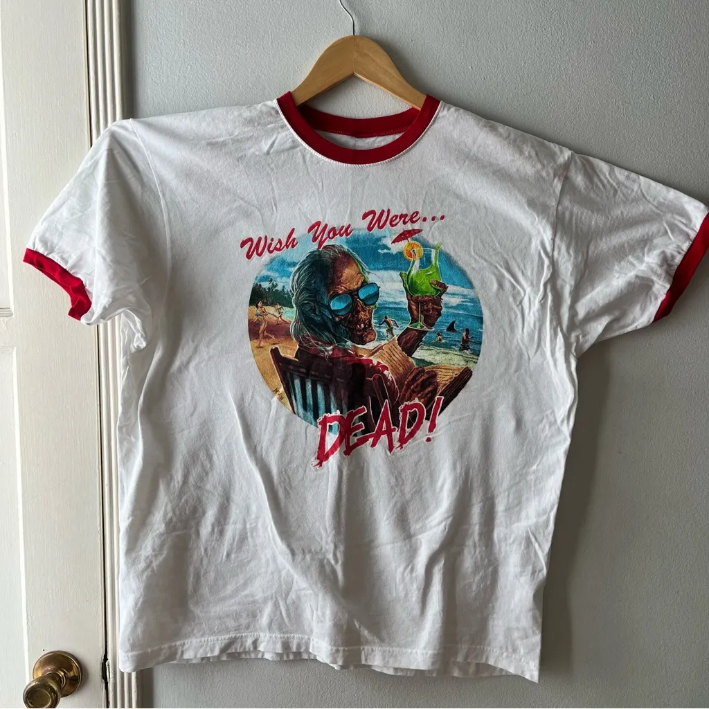 Tales From The Crypt: Cryptkeeper On Vacay Retro Ringer T•size xl Red - Image 6