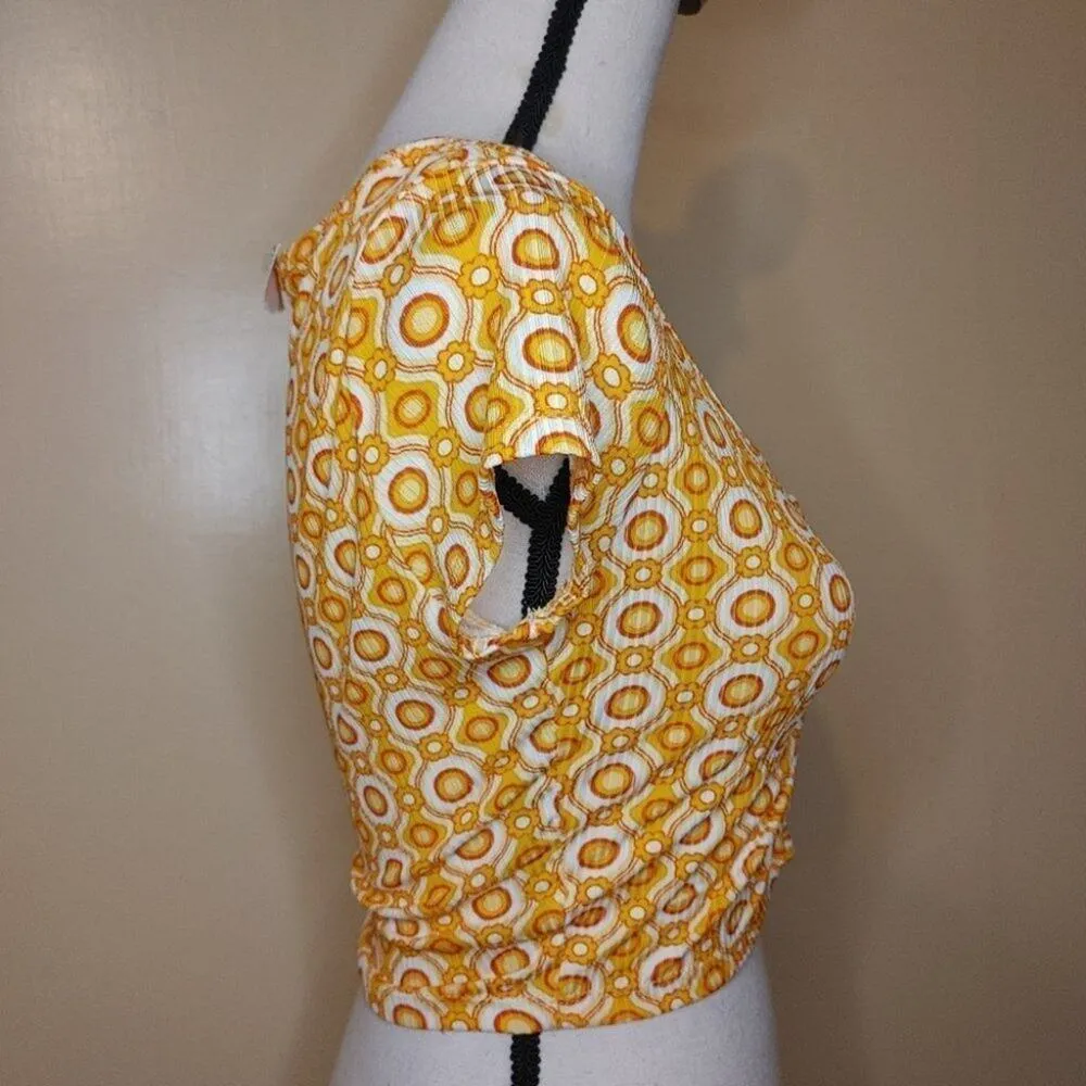 Jolie And Joy NWT Size Medium M Floral Crop Top Vibrant Bright Orange Red White - Image 7