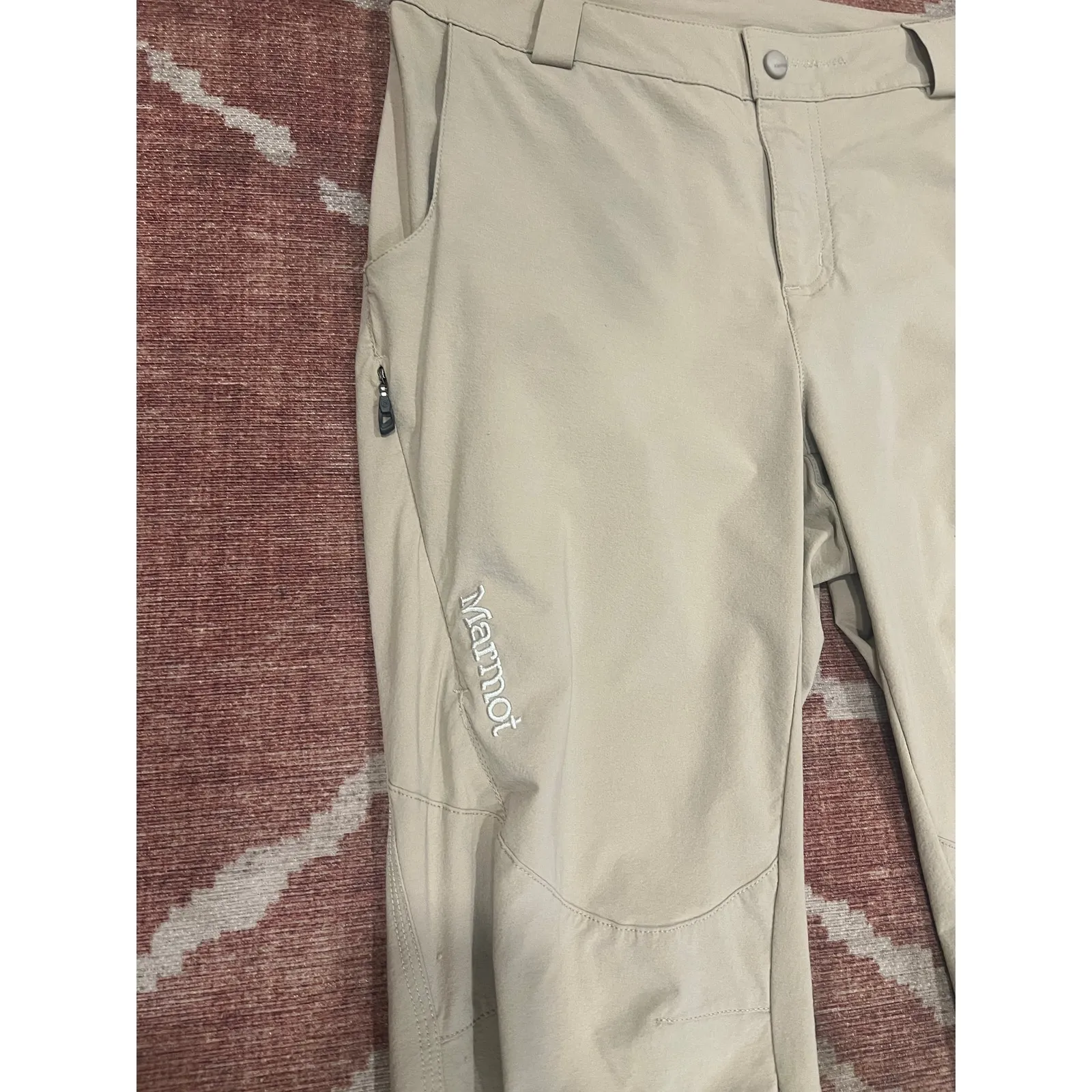 Marmot Women’s Gorpcore Outdoor Hiking Pants 30 khaki - Image 3