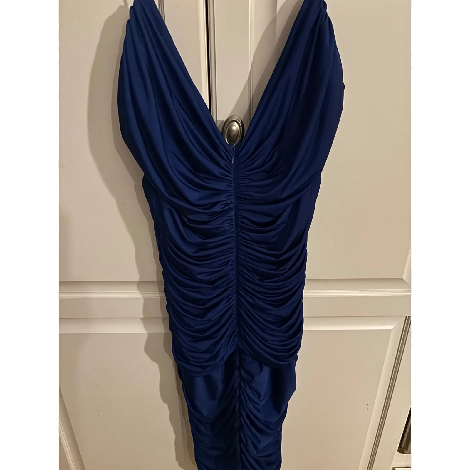 Tadashi Shoji Women's Blue Ruched Bodycon Cocktail Party‎ Dress Medium - Image 4