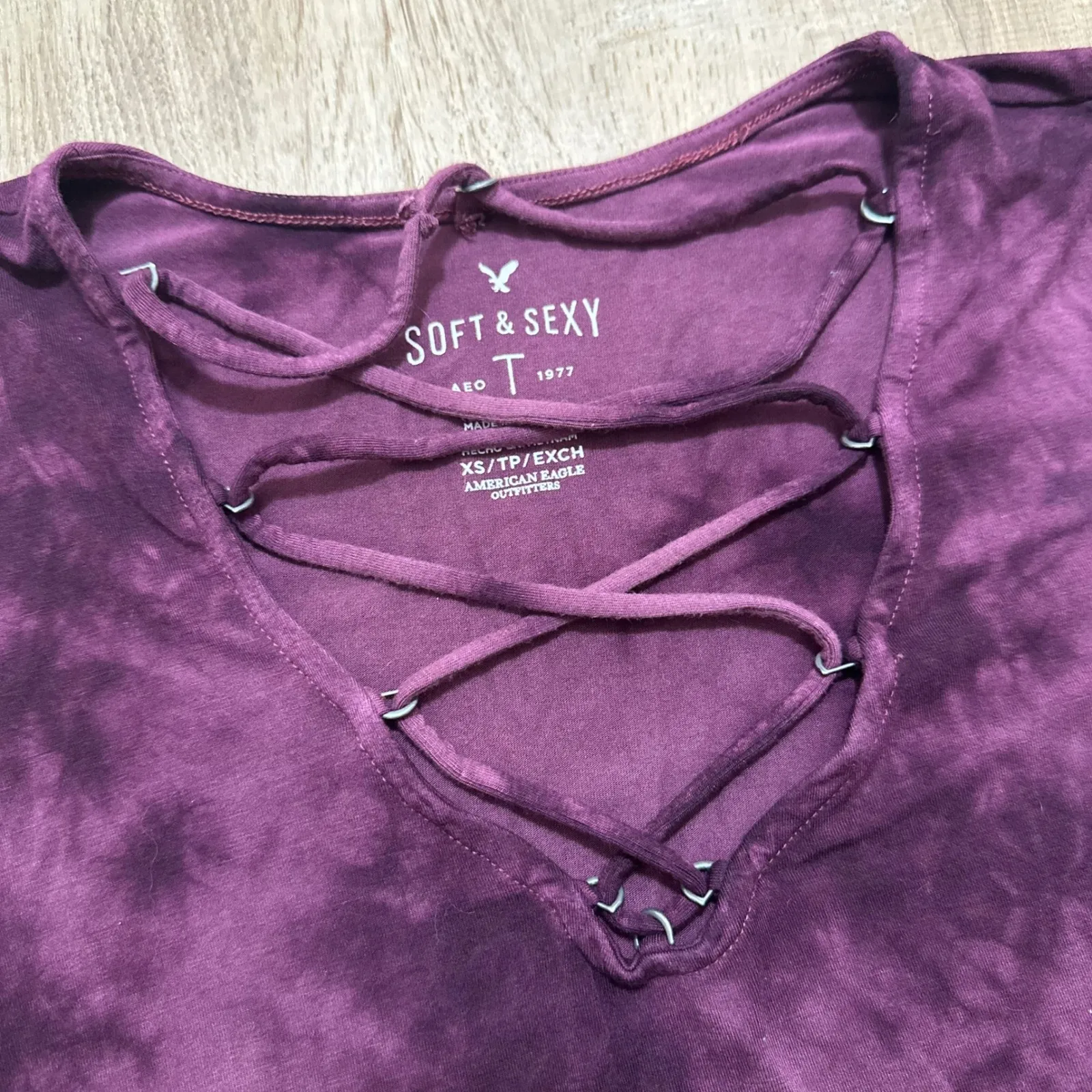 AMERICAN EAGLE | Purple Soft Sexy Tie Dye Lace Up V Neck Short Sleeve Tee, XS - Image 3
