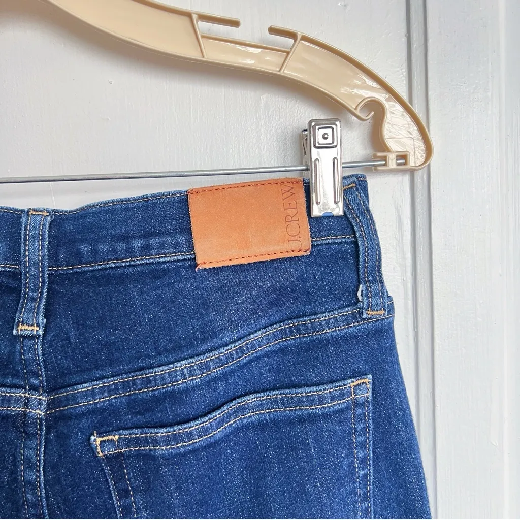 J Crew • 10" Vintage Slim-Straight Jean in Rinse wash dark indigo ankle cropped - Image 10
