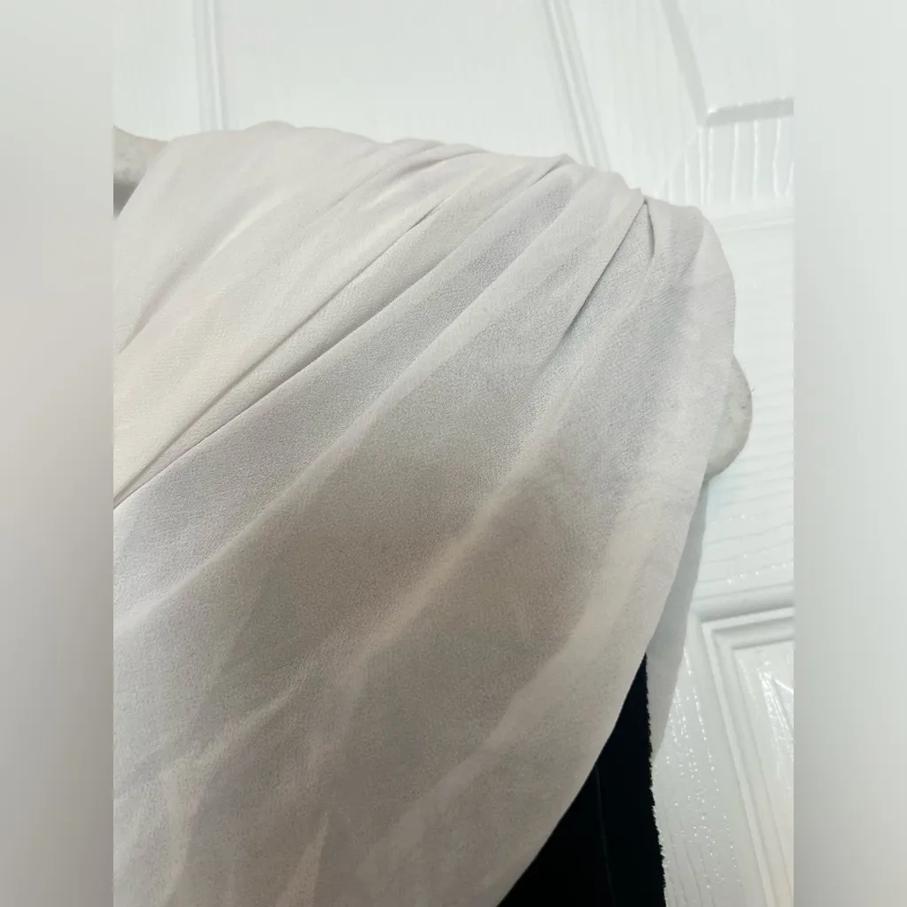 L'Academie by Marianna Jovie Mini Dress in Black & Ivory - Image 9