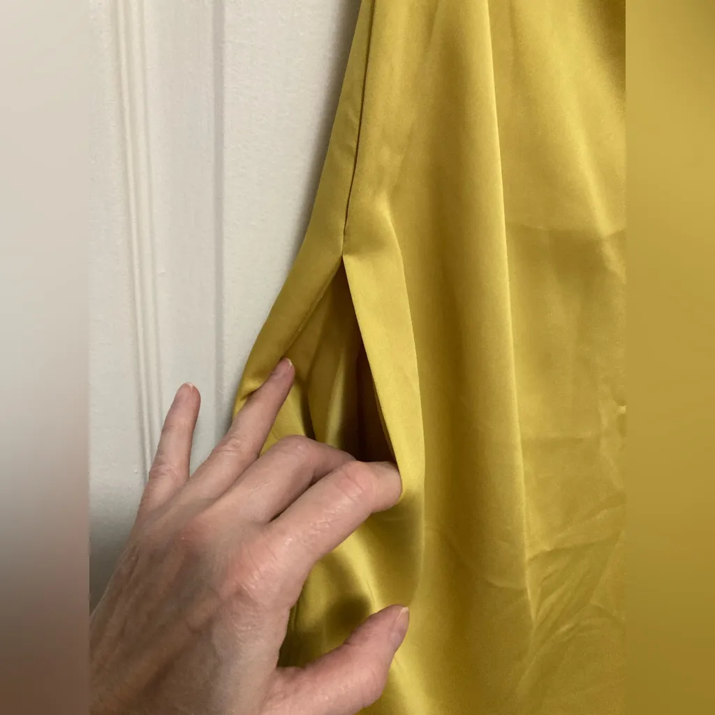 Club Monaco Chartreuse Satin Single Shoulder Shift
Dress - Image 7