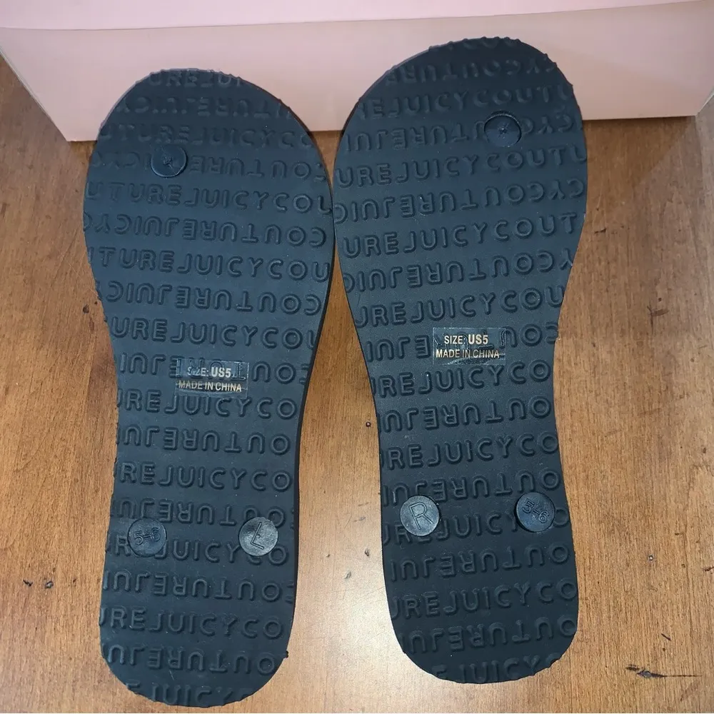 Retro Juicy Couture Pam & Gela Patty Black NBU Angel Graphics Flip Flops NWT - Image 3