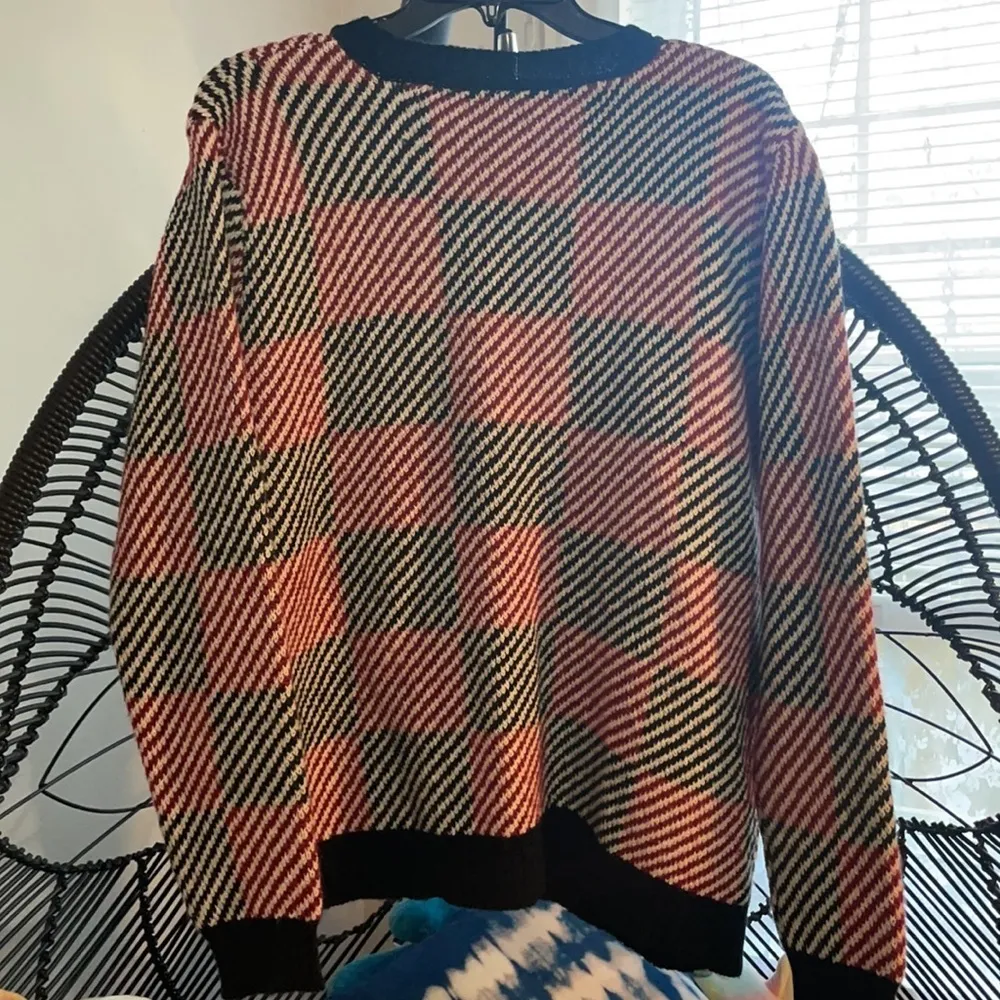Oversized Black Red Knitted Checkered Button Cardigan Size undefined - Image 4