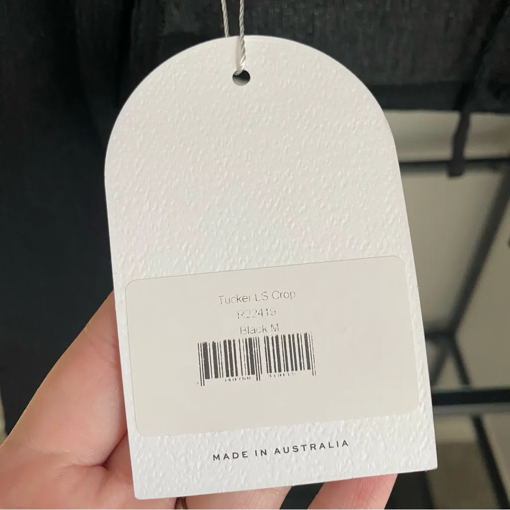 NWT RUMER Tucker Long Sleeve Crop Top Black Size M - Image 9