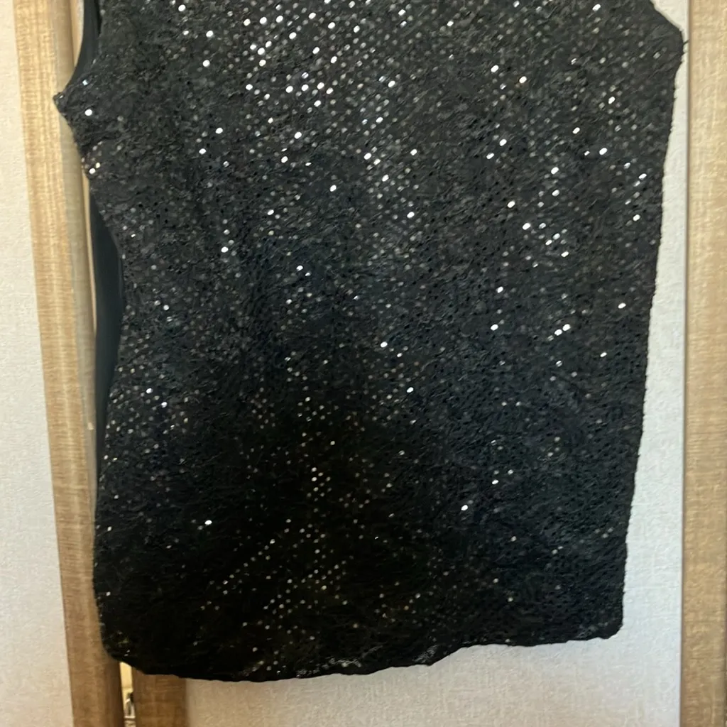 FINAL MARKDOWN Vejáiz Designs decorative Black top medium - Image 4