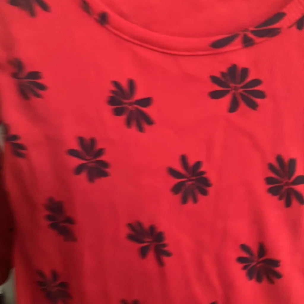 FINAL MARKDOWN First issue top large Red - Image 2