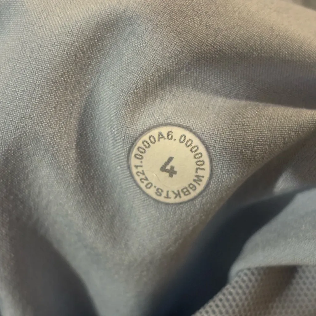 Lululemon Blue Linen Beyond The Studio Pants Blue Linen Womens Size 4 - Image 5