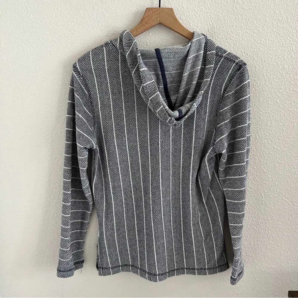 Onia Baja Style Blue Hooded Sweatshirt Hoodie V Neck Small - Image 2