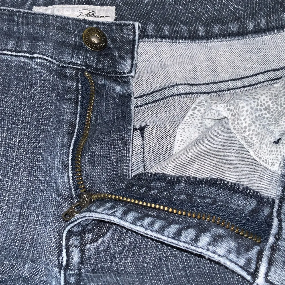 Chico’s Platinum High Waist Bootcut Medium Wash Stretch Jeans Tall 0.5 (4-6) - Image 7