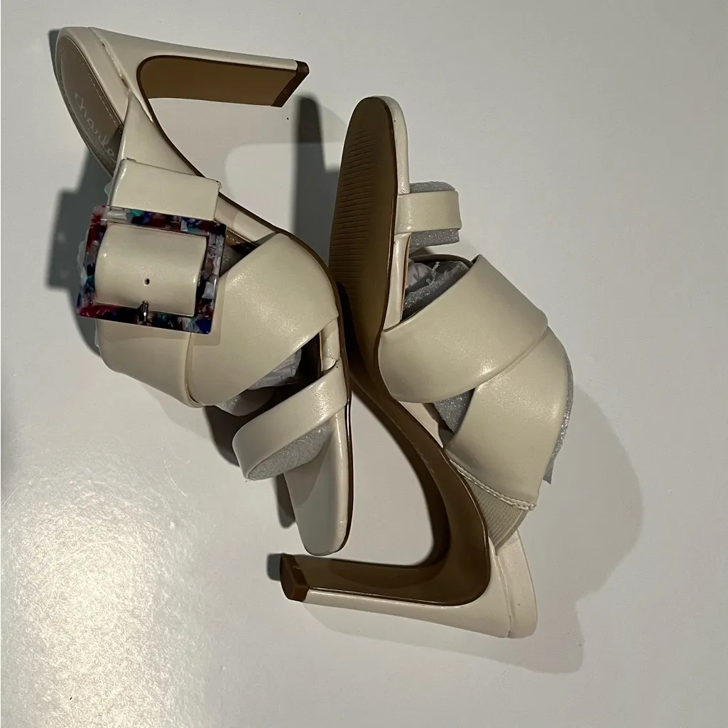 Charles David Cream Heels for Chic Elegance - Image 9