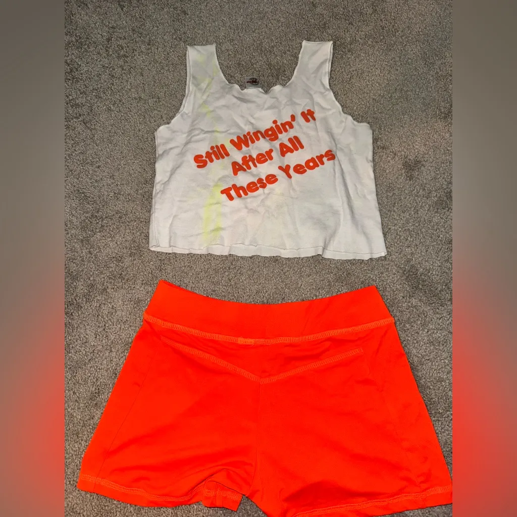 B27 Hooters girl Uniform Vintage 40th Anniversary Cropped Tank & Shorts Small - Image 3