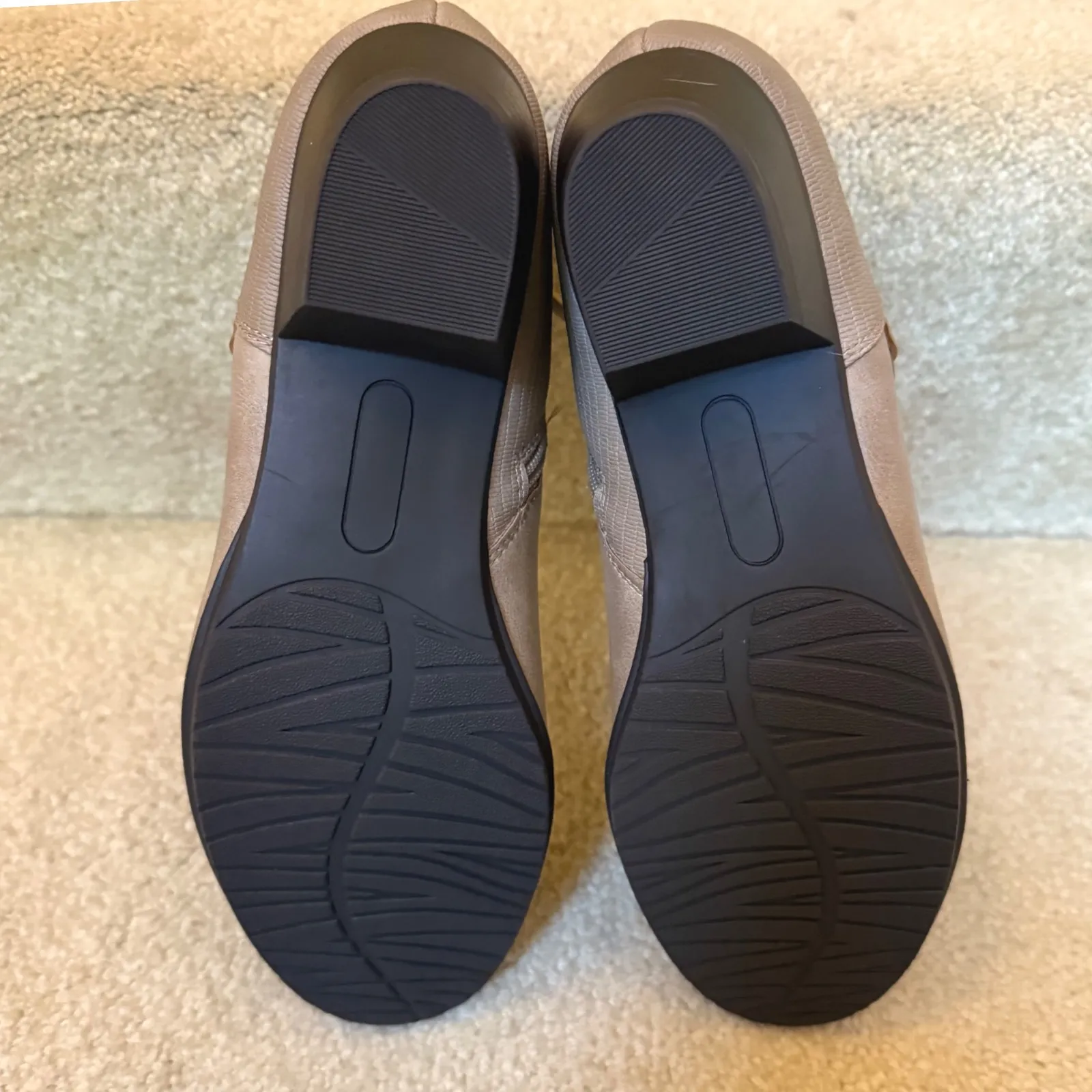 Kim Rogers Rachel Taupe Ankle Booties Faux Leather Stacked Heel Womens Size 8.5M - Image 9