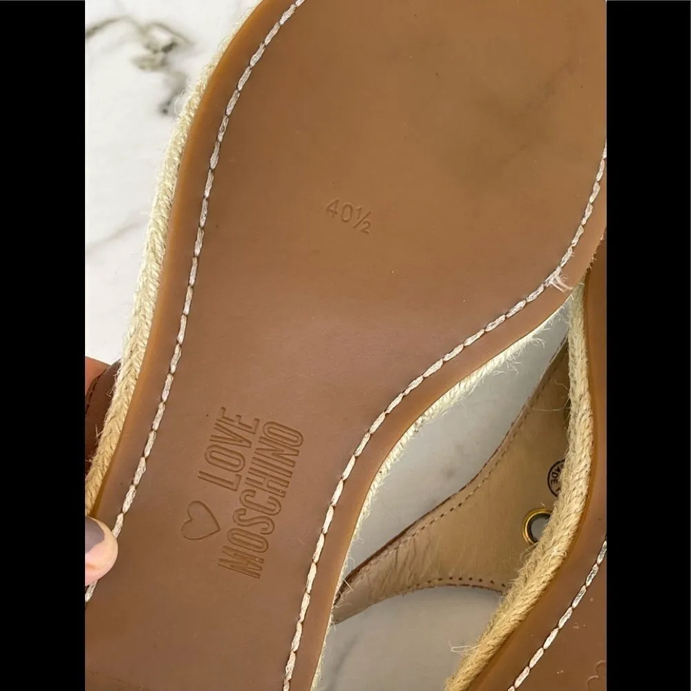 LOVE MOSCHINO LEATHER GOLD SANDLES SIZE 40.5 - Image 8
