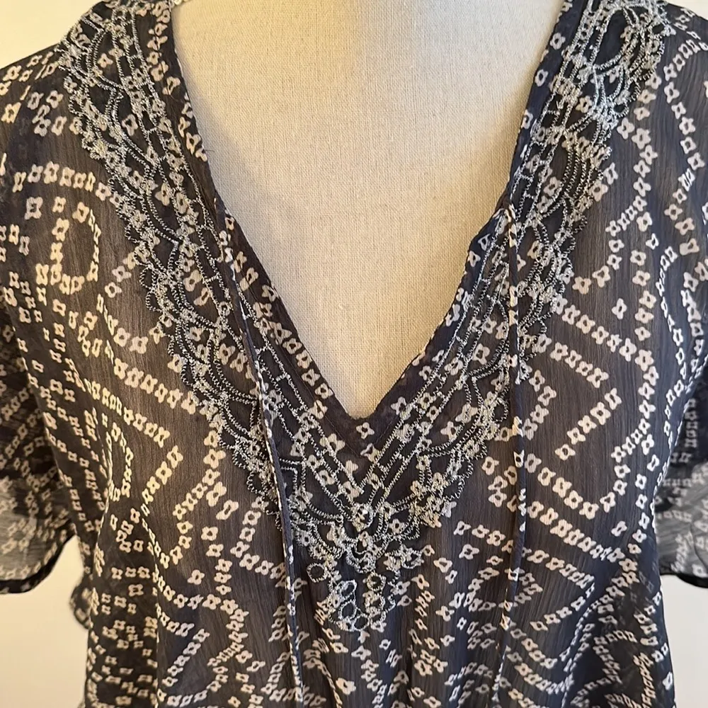 CZ Coverups Sheer Embroidered Neckline Swim Coverup XL Gray - Image 2