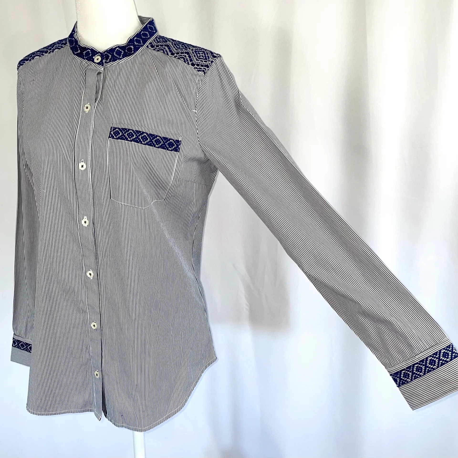 New C. Wonder Embroidered Striped Button Down Shirt Collarless Long Sleeve Blue Size XS - Image 5