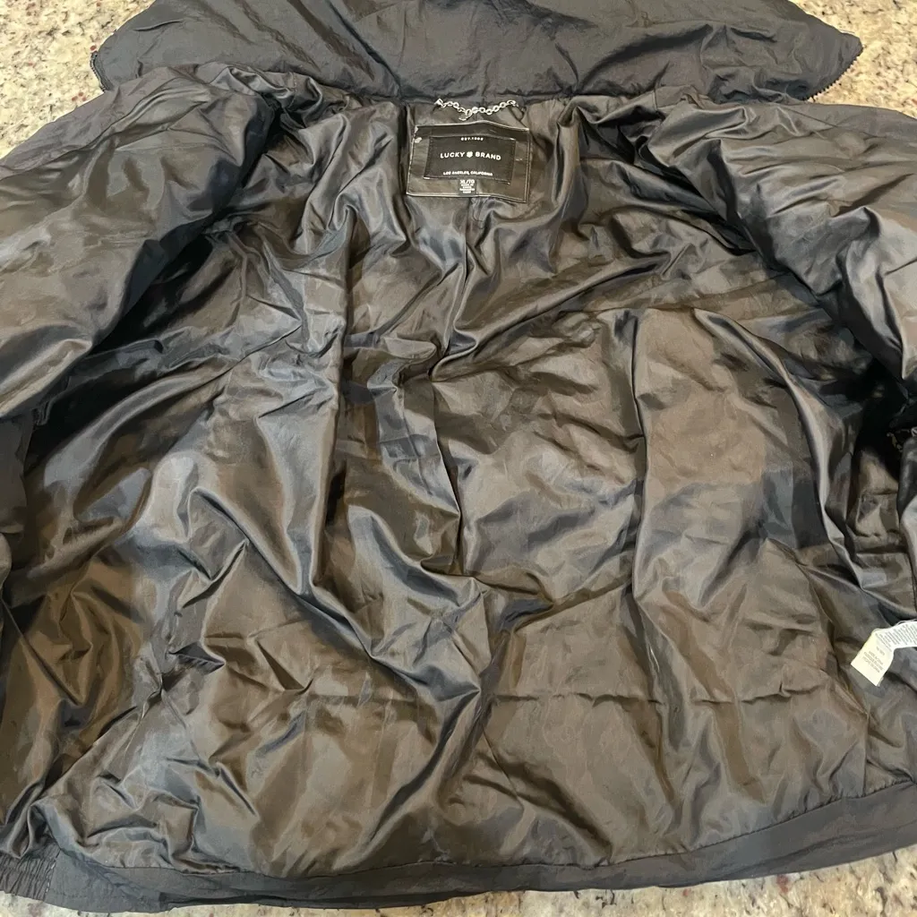 Lucky Brand Black Puffer Jacket - Image 3