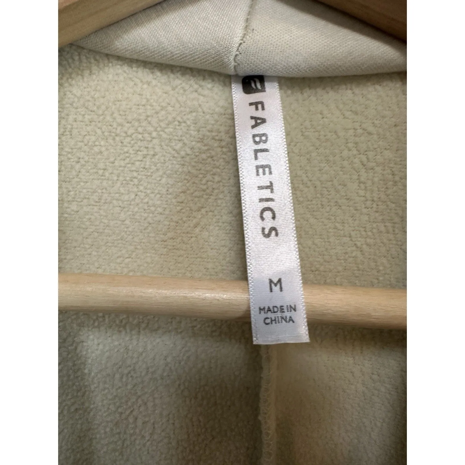 Fabletics Sage‎ Coat Jacket Fleece Size Medium Cream Open Front Cinched Waist - Image 4