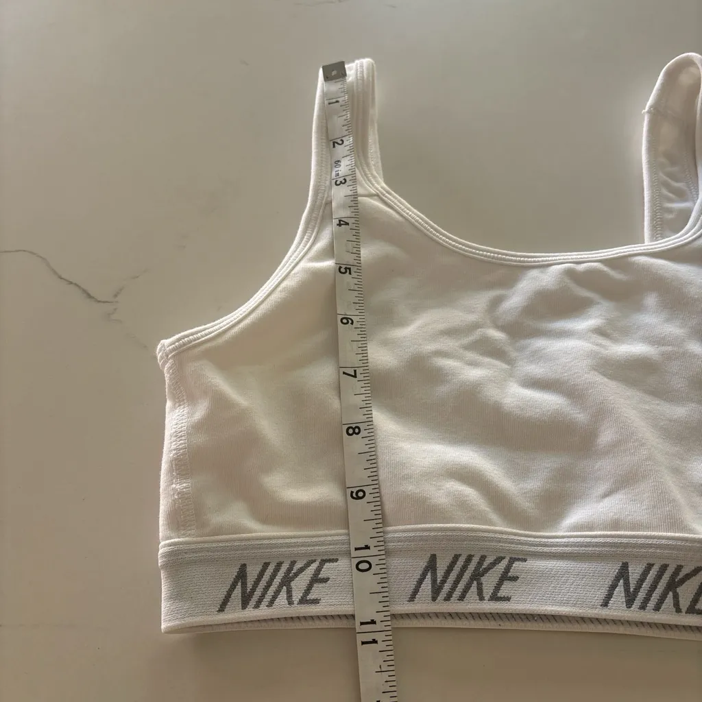 Nike White Sports Bra dry-fit size Small - Image 5