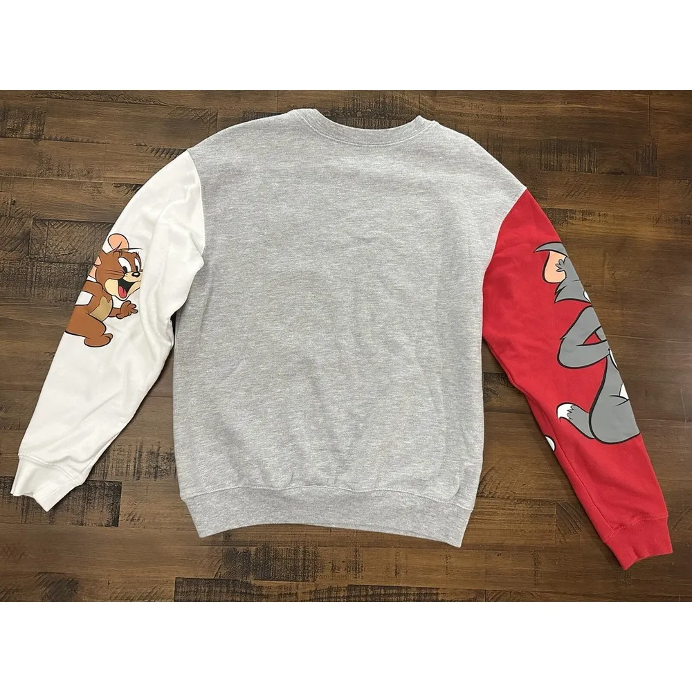 Tom And Jerry NWOT Crewneck Sweatshirt Small Gray Size 4 - Image 5